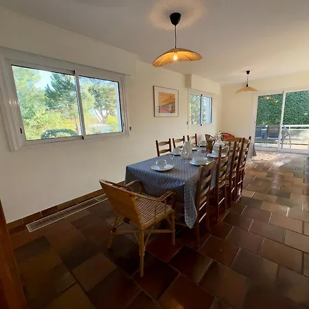 Grande Maison Familiale Proche Plage, Piscines Et Commerces - Ideal Pour 8 Personnes - Fr-1-323-546 Holiday home